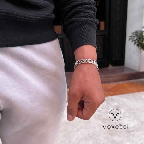 Grand Cuban Bracelet Image 2 Grand Cuban Bracelet