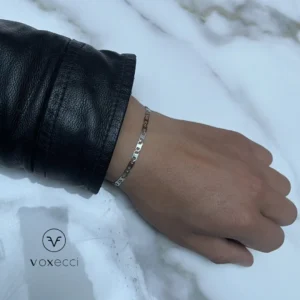 Razor light bracelet displayed on a hand